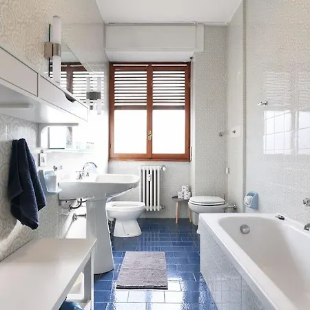 Apartamento Elegante E Spazioso Zona Solari Milão