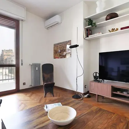 Elegante E Spazioso Zona Solari Apartamento *