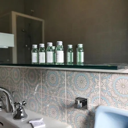 Apartamento Elegante E Spazioso Zona Solari Milão